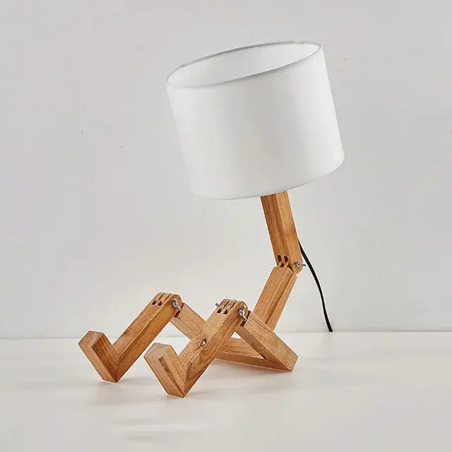 Robot Shape Table Lamp